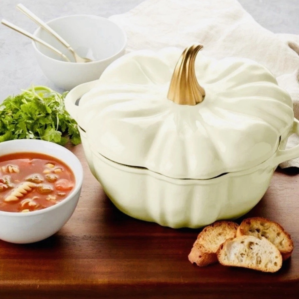Smith & Clark Iron Works 4-Quart Enamel Pumpkin Dutch Oven White NWT! 🎃
